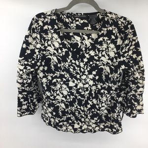 Carlie’s Court V Neck Peasant Top